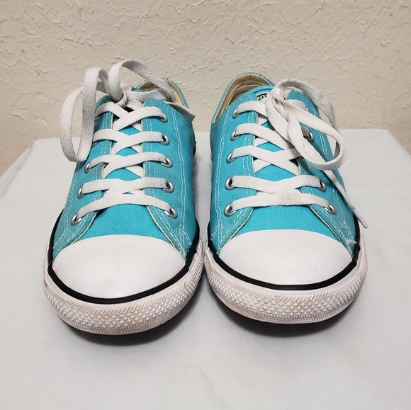 converse dainty light blue